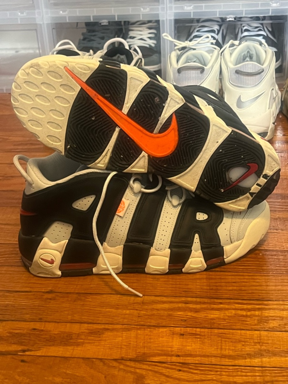 Nike uptempos - Picture 3 of 12